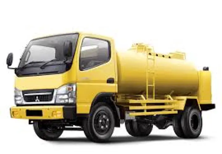 SEDOT WC SAMPAI HABIS di Lippo Village